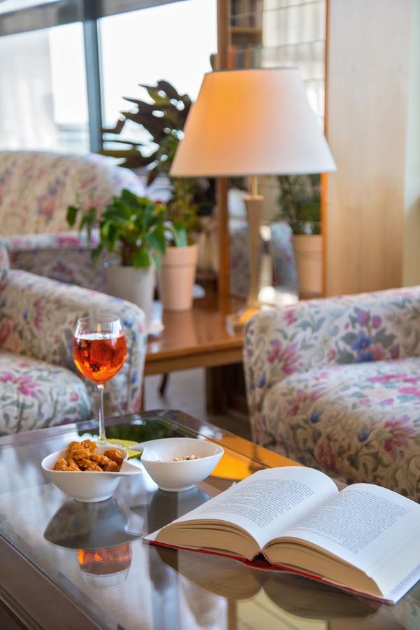Hotel Igea Spiaggia Bellaria-Igea Marina Ngoại thất bức ảnh