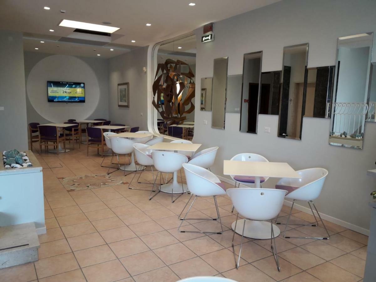 Hotel Igea Spiaggia Bellaria-Igea Marina Ngoại thất bức ảnh